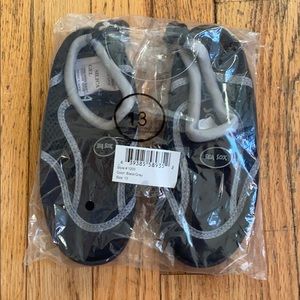 NWT Sea Sox Black Water Shoes - Little Kids 13